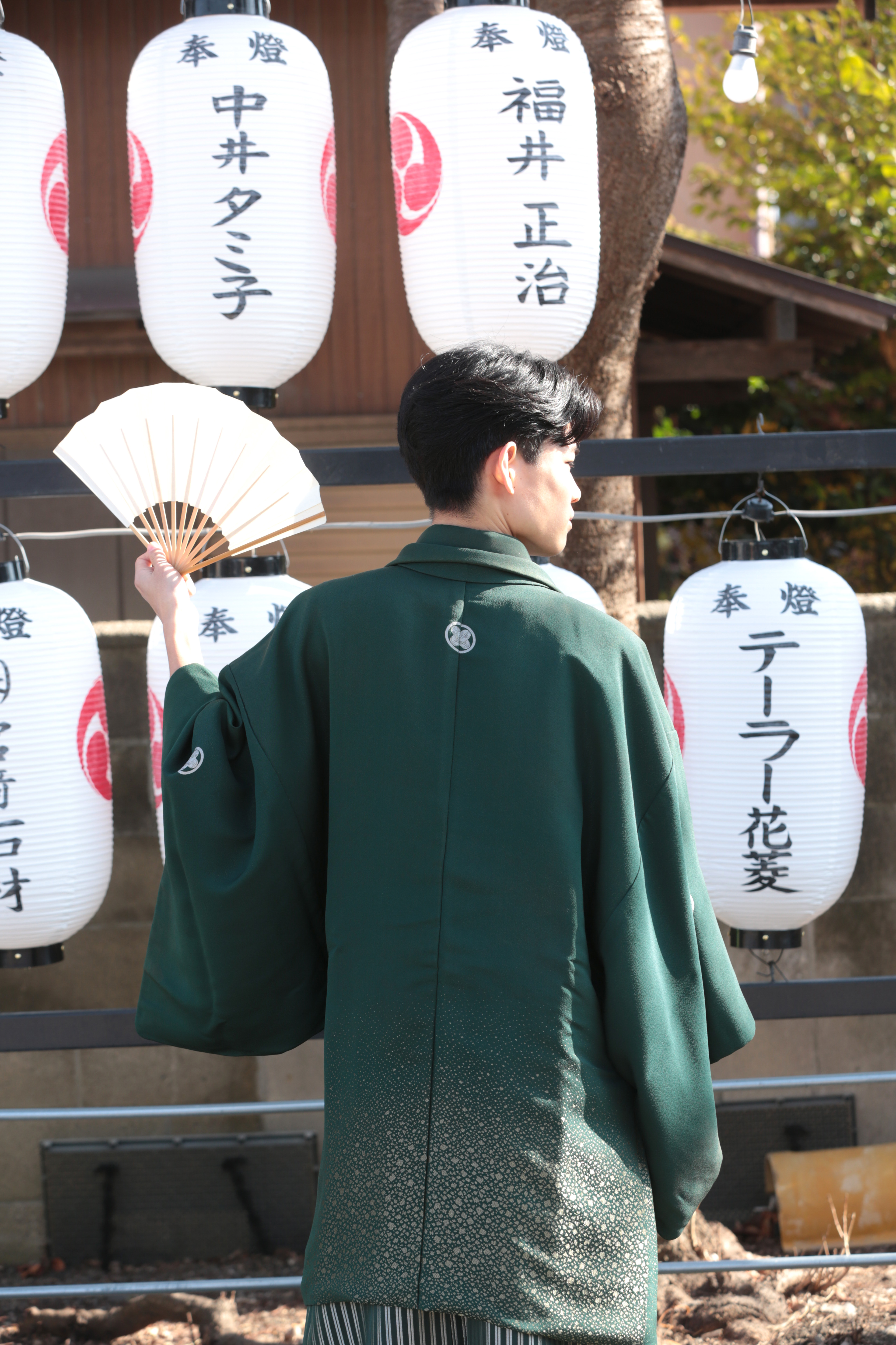 成人式の特別な衣装で、鈴鹿の思い出を彩る。